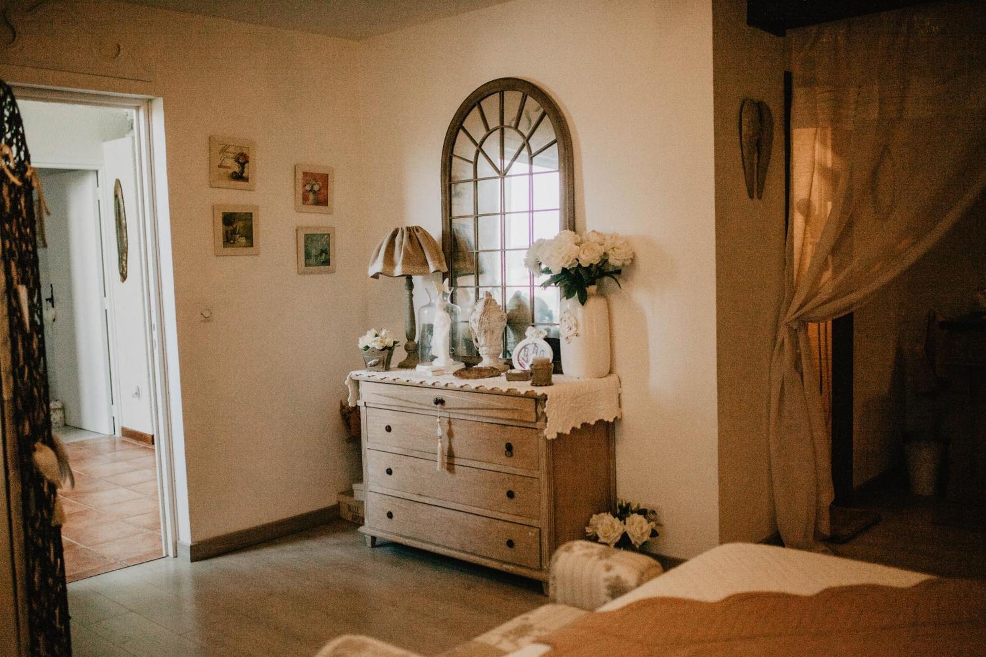 Chez Geraldine Bed & Breakfast Montels  Bagian luar foto